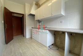 3 Bedroom Apartment Loures