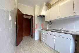 3 Bedroom Apartment Loures