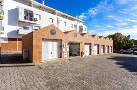 Tavira Town Centre Car Garage/Storage for Sale in Tavira