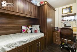 2 bedroom, Town house for sale