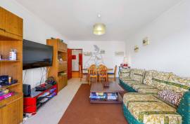 Exclusive Investment Opportunity at Av. April 25