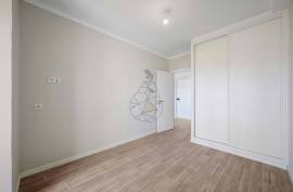 Opportunity! T1+1 Renovated with Open Space Kitchen in Vila Rosa - Portimão Opportunity! T1+1 Renovated with Open Space Kitchen in Vila Rosa - Portimão