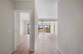 Opportunity! T1+1 Renovated with Open Space Kitchen in Vila Rosa - Portimão Opportunity! T1+1 Renovated with Open Space Kitchen in Vila Rosa - Portimão