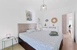 Triplex Villa with 5 Bedrooms in Private Condominium with Pool - Montes de Alvor Triplex Villa with 5 Bedrooms in Private Condominium with Pool - Montes de Alvor