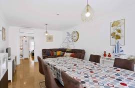 Triplex Villa with 5 Bedrooms in Private Condominium with Pool - Montes de Alvor Triplex Villa with 5 Bedrooms in Private Condominium with Pool - Montes de Alvor