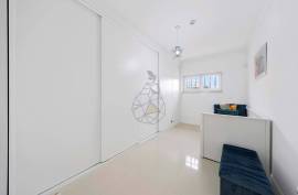 Triplex Villa with 5 Bedrooms in Private Condominium with Pool - Montes de Alvor Triplex Villa with 5 Bedrooms in Private Condominium with Pool - Montes de Alvor