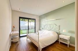 4-Bedroom Villa with 4 Suites + Office | Garden & Pool | Furnished – Birre, Cascais