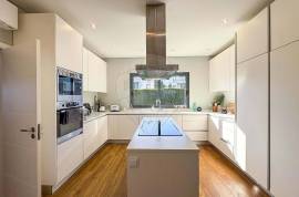 4-Bedroom Villa with 4 Suites + Office | Garden & Pool | Furnished – Birre, Cascais