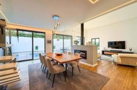4-Bedroom Villa with 4 Suites + Office | Garden & Pool | Furnished – Birre, Cascais