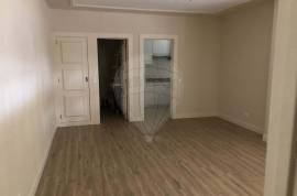 T1 for rent in central Cascais