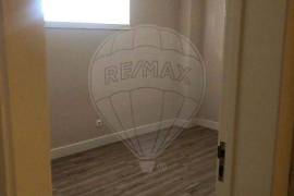 T1 for rent in central Cascais