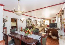 Excellent 4 Bedroom Villa in Benavente