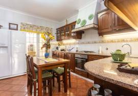 Excellent 4 Bedroom Villa in Benavente