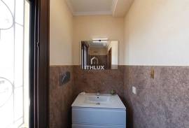 Singular asset 624 m² | Investment opportunity with proven compatible uses | Sanlúcar la Mayor. Ideal investment: accommodation, coliving or boutique residence Singular asset 624 m² | Investment opportunity with proven compatible uses | Sanlúcar la Mayor. Ideal investment: accommodation, coliving or boutique residence