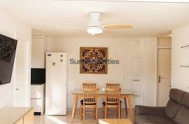 Comfort, light and tranquillity: 2-bedroom apartment with terrace in Caleta-Vélez