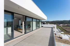 Furnished house with pool in Nazaré | Silver Coast Portugal