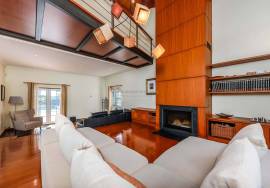 4 Bedroom Villa with Garden and Pool in the Prestigious Quinta da Beloura