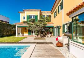 4 Bedroom Villa with Garden and Pool in the Prestigious Quinta da Beloura