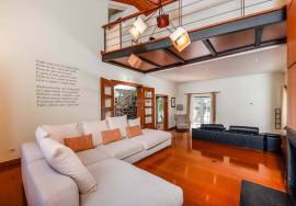 4 Bedroom Villa with Garden and Pool in the Prestigious Quinta da Beloura