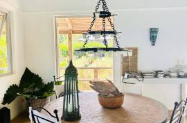 A Zen Retreat With Panoramic Ocean Views