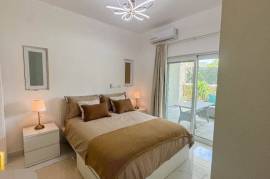 Incredible Urban Oasis