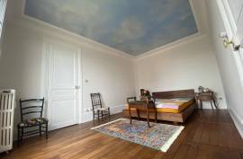 Luxury 1 Bed Apartment For Sale In Paris