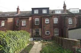 Complex of 8 Flats with Tenants in Place For Sale in Leeds United