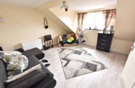 Complex of 8 Flats with Tenants in Place For Sale in Leeds United