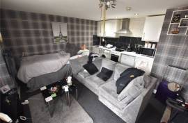 Complex of 8 Flats with Tenants in Place For Sale in Leeds United