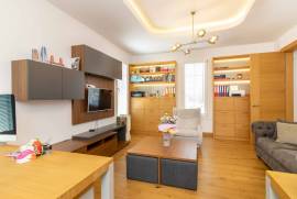 Luxury 4 Bed Villa For sale in Kyrenia North