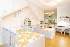 Luxury 4 Bed Villa For sale in Kyrenia North