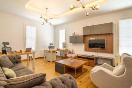 Luxury 4 Bed Villa For sale in Kyrenia North