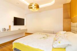 Luxury 4 Bed Villa For sale in Kyrenia North