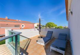 Contemporary Villa In Boavista Golf & Spa, Lagos