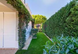 Contemporary Villa In Boavista Golf & Spa, Lagos