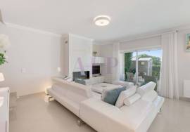 Contemporary Villa In Boavista Golf & Spa, Lagos