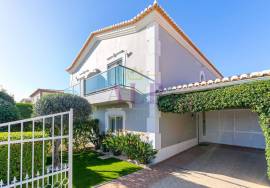 Contemporary Villa In Boavista Golf & Spa, Lagos