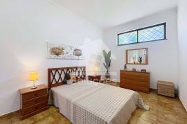 3-bedroom furnished and equipped flat for annual rental