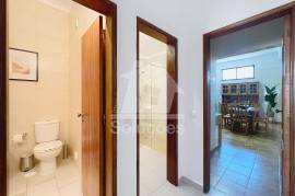 3-bedroom furnished and equipped flat for annual rental