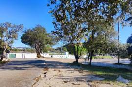 Rustic land with building permission, 12000 m2 next to sports complex in Salir