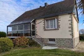 Houses for sale - 5 rooms - 108 m2 - MISSIRIAC - (56140)