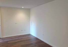 1 bedroom apartment in the Damião de Gois area