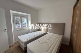 Lovely 6 bedroom villa (3 x 2 bedrooms) near the beach and marina of Albufeira