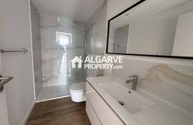 Lovely 6 bedroom villa (3 x 2 bedrooms) near the beach and marina of Albufeira