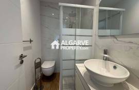 Lovely 6 bedroom villa (3 x 2 bedrooms) near the beach and marina of Albufeira