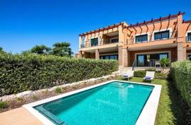 Townhouse 2 Bedroom with Swimming pool