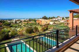 Townhouse 2 Bedroom with Swimming pool