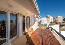 Exclusive T3 Duplex | Ocean Front, Pool, and Private Beach Access | Armação de Pêra, Algarve