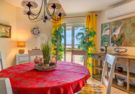 Exclusive T3 Duplex | Ocean Front, Pool, and Private Beach Access | Armação de Pêra, Algarve