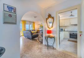 Exclusive T3 Duplex | Ocean Front, Pool, and Private Beach Access | Armação de Pêra, Algarve